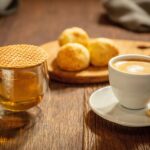 como substituir o café pelo chá?